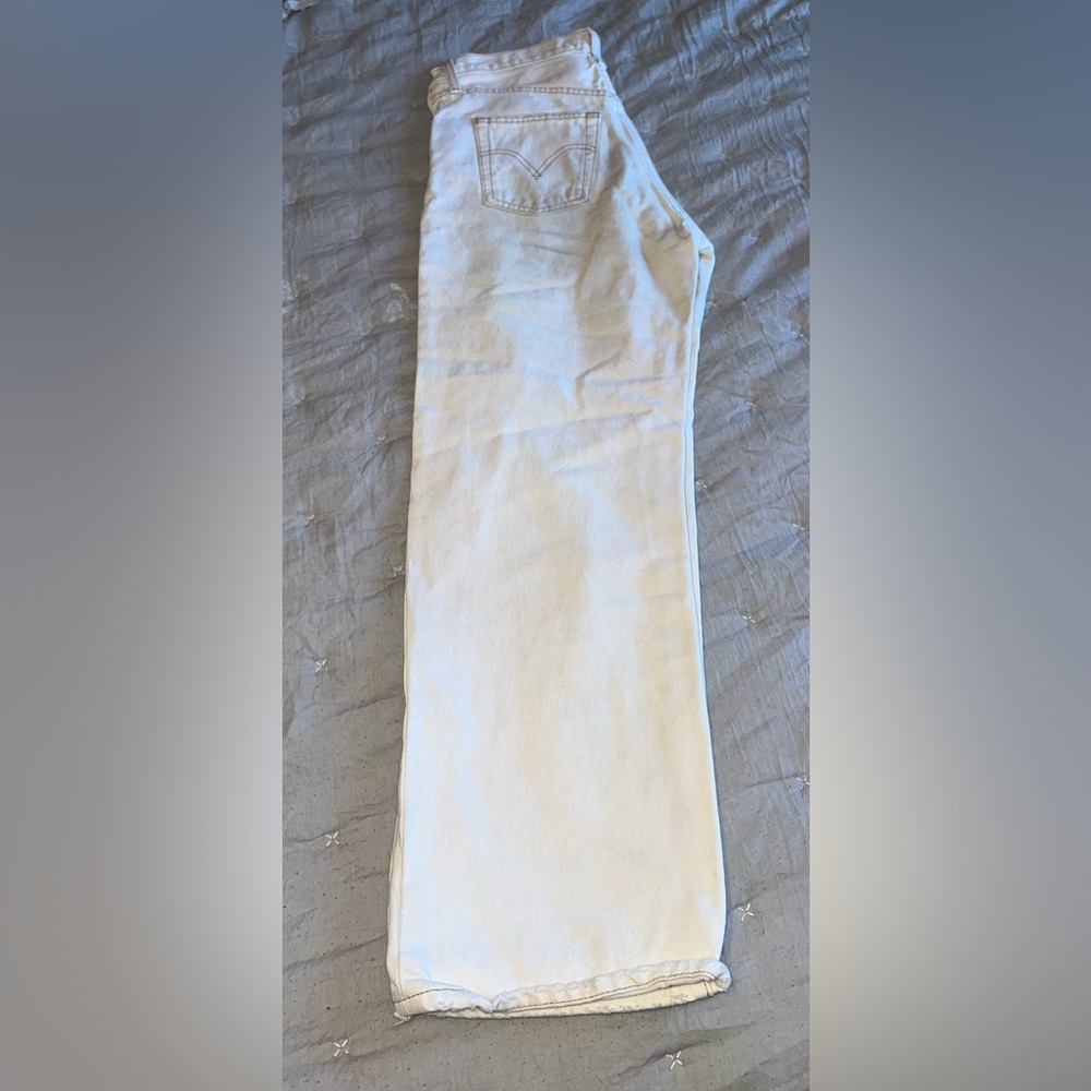 Levi Cream Pants